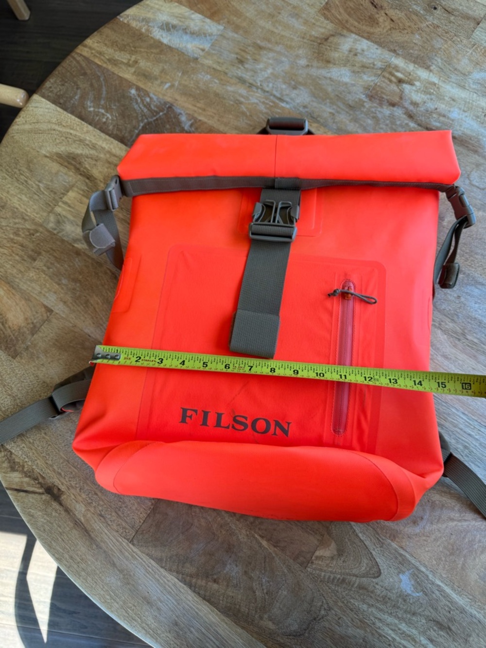 The Filson Dry Backpack - Picture 6 of 12